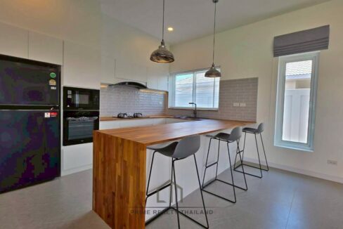 batch_LINE_ALBUM_Meedee 7.5 MB_260427_18