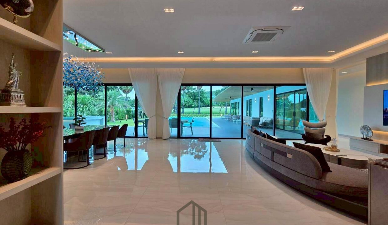 batch_LINE_ALBUM_Palm Hill 42 MB_260420_10