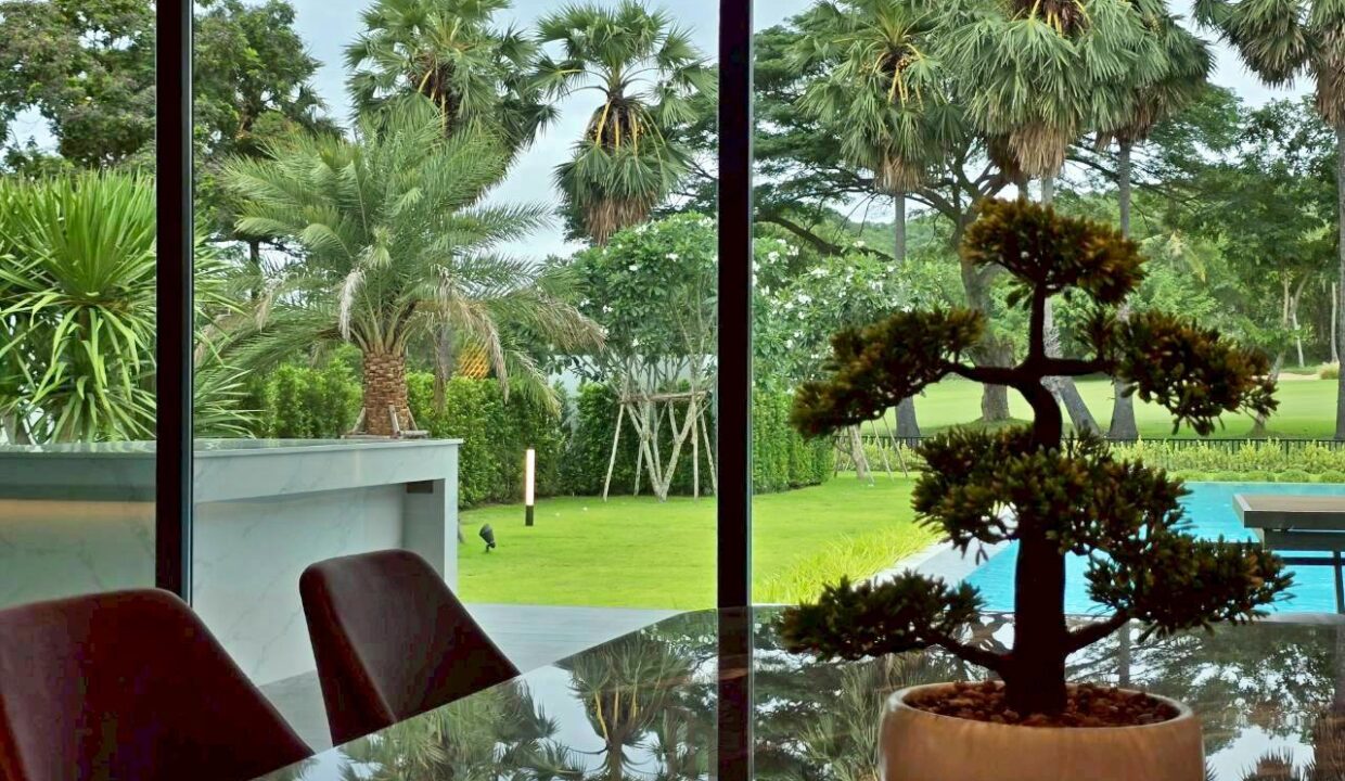 batch_LINE_ALBUM_Palm Hill 42 MB_260420_24