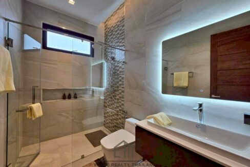 batch_LINE_ALBUM_Palm Hill 42 MB_260420_47