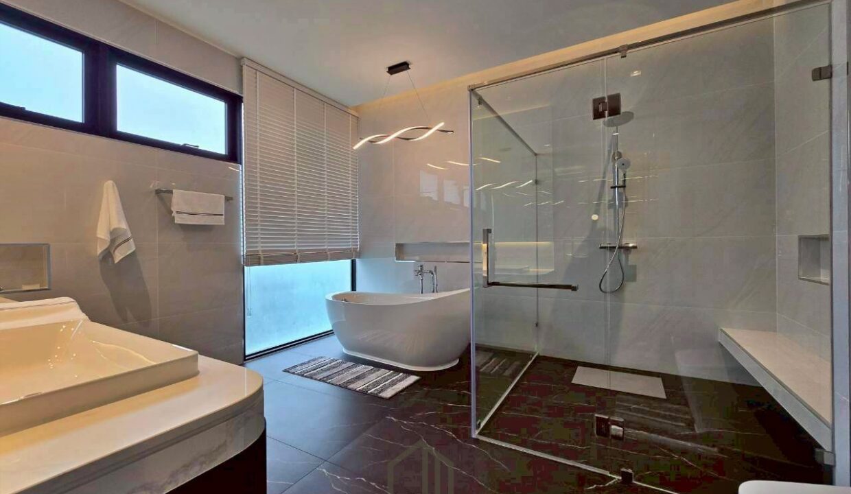 batch_LINE_ALBUM_Palm Hill 42 MB_260420_51