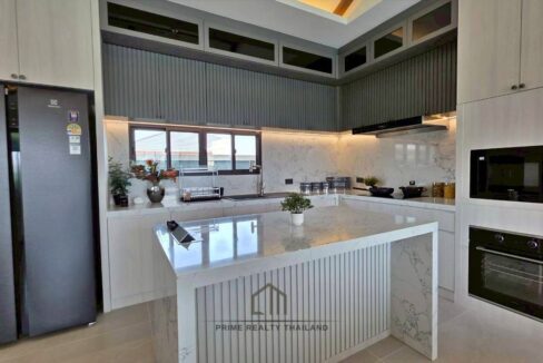 batch_LINE_ALBUM_Raintree_260425_16