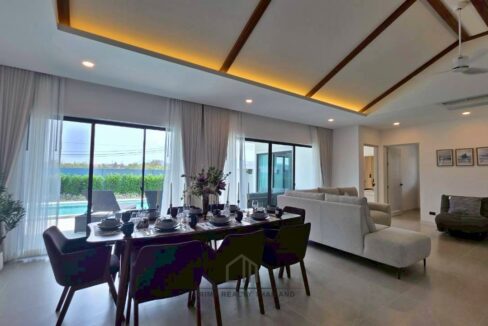 batch_LINE_ALBUM_Raintree_260425_33