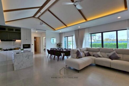 batch_LINE_ALBUM_Raintree_260425_8