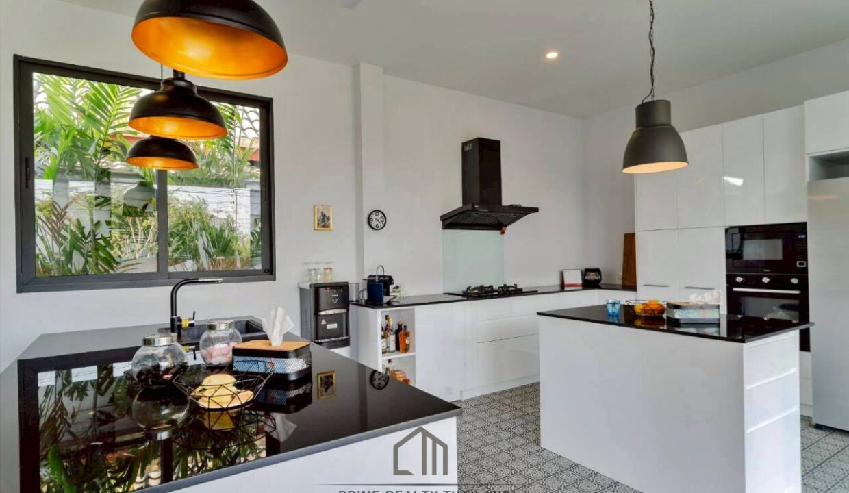 batch_LINE_ALBUM_Stand-alone house soi 114_260426_13