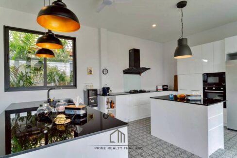 batch_LINE_ALBUM_Stand-alone house soi 114_260426_13