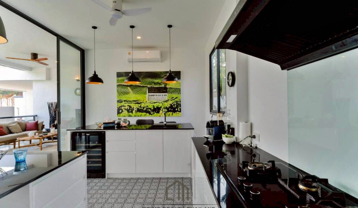 batch_LINE_ALBUM_Stand-alone house soi 114_260426_14