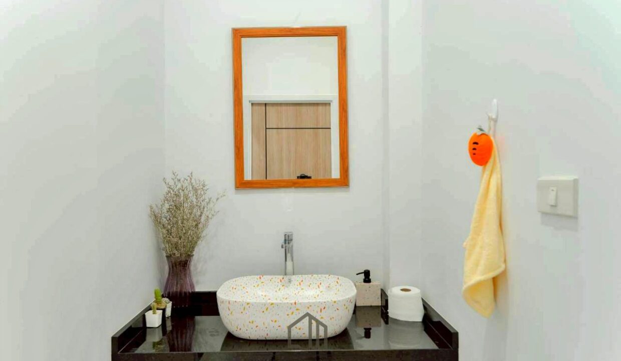 batch_LINE_ALBUM_Stand-alone house soi 114_260426_25