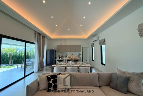 batch_LINE_ALBUM_Terra the exclusive_260412_13