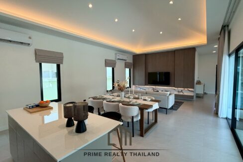 batch_LINE_ALBUM_Terra the exclusive_260412_16