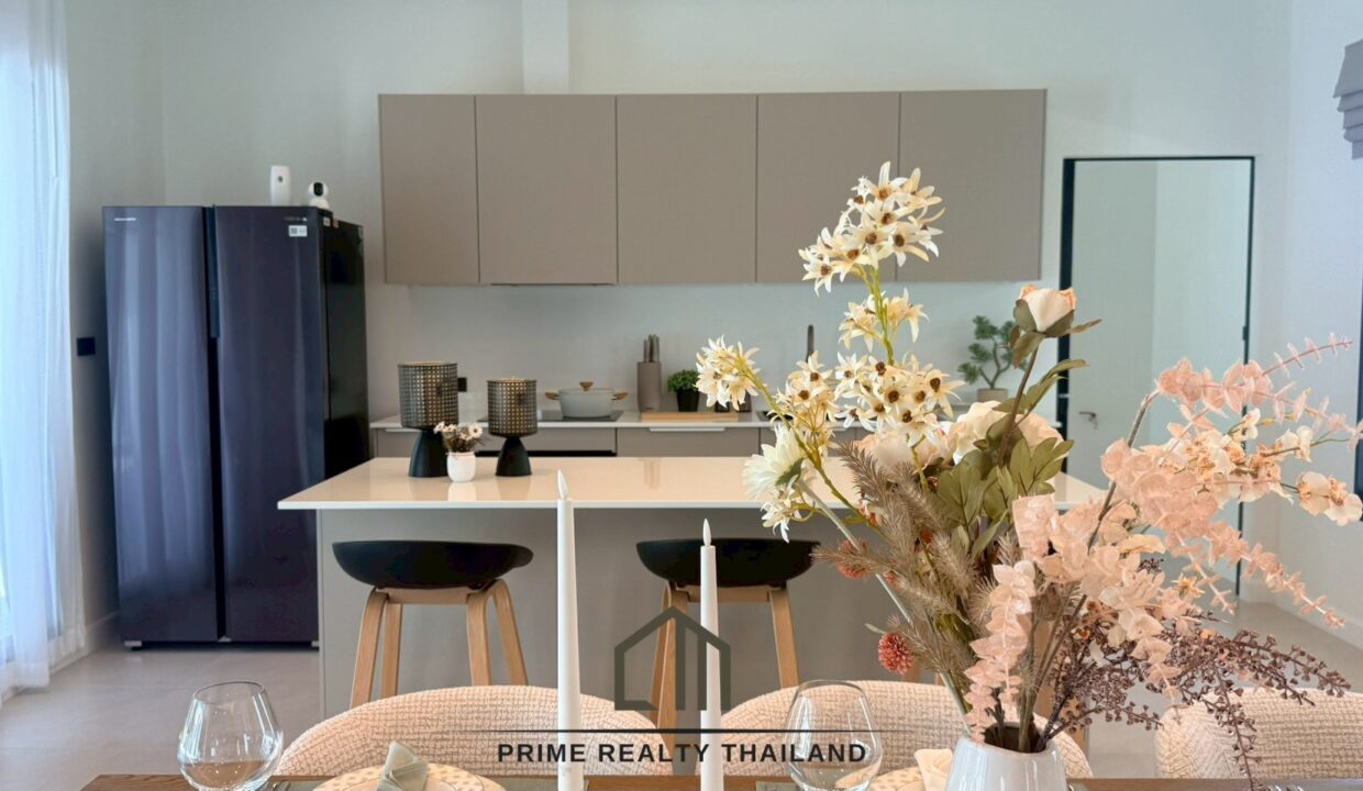 batch_LINE_ALBUM_Terra the exclusive_260412_18