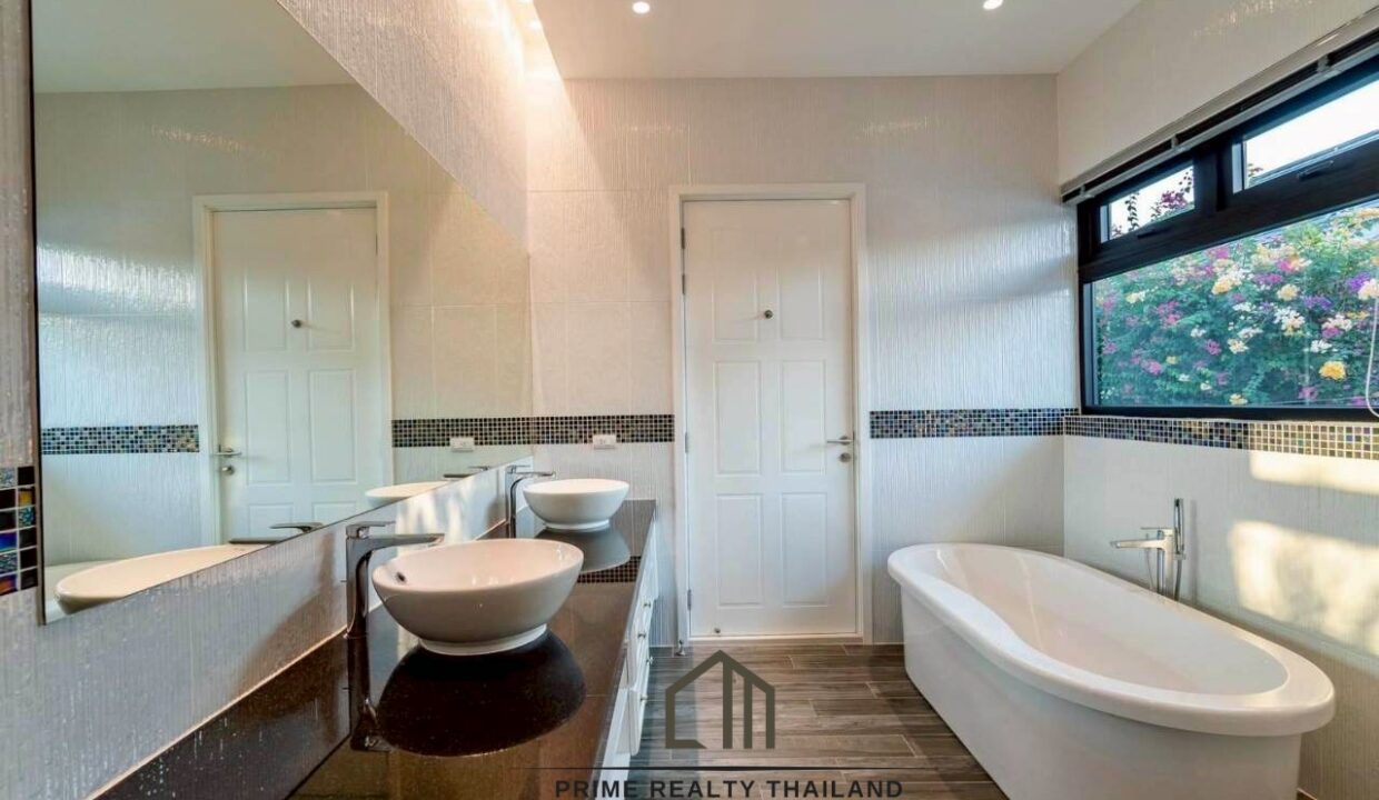 batch_LINE_ALBUM_The Cloud_260419_13