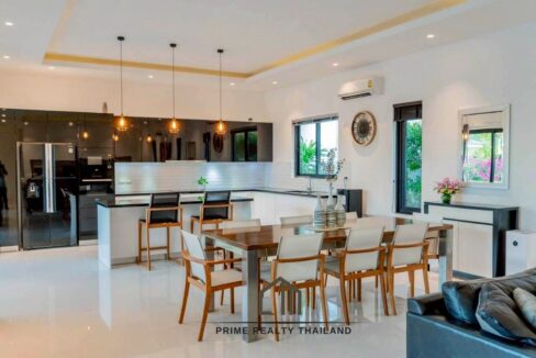 batch_LINE_ALBUM_The Cloud_260419_17