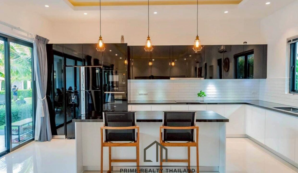 batch_LINE_ALBUM_The Cloud_260419_19