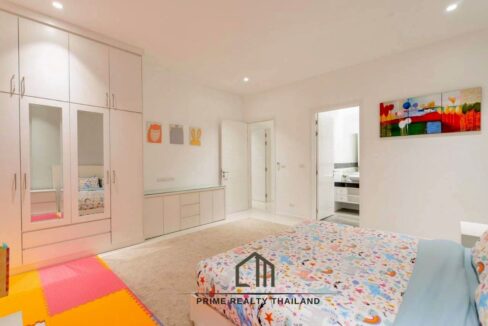 batch_LINE_ALBUM_The Cloud_260419_25