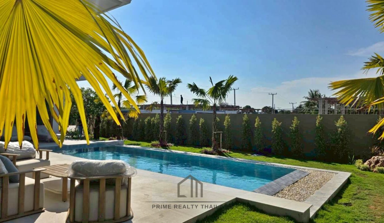 batch_LINE_ALBUM_The Mountains 12.9_260427_11