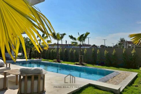 batch_LINE_ALBUM_The Mountains 12.9_260427_11