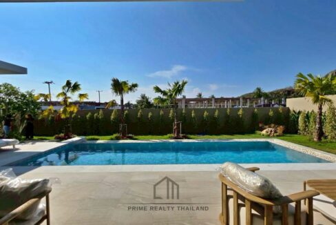 batch_LINE_ALBUM_The Mountains 12.9_260427_13