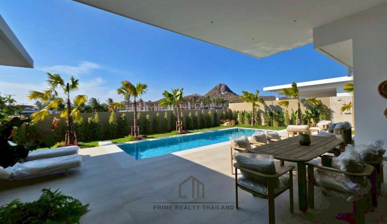 batch_LINE_ALBUM_The Mountains 12.9_260427_17