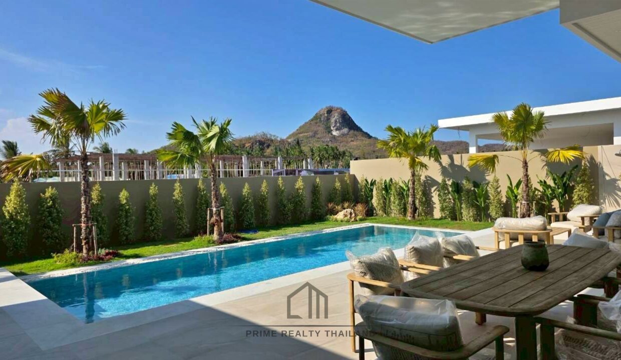 batch_LINE_ALBUM_The Mountains 12.9_260427_19