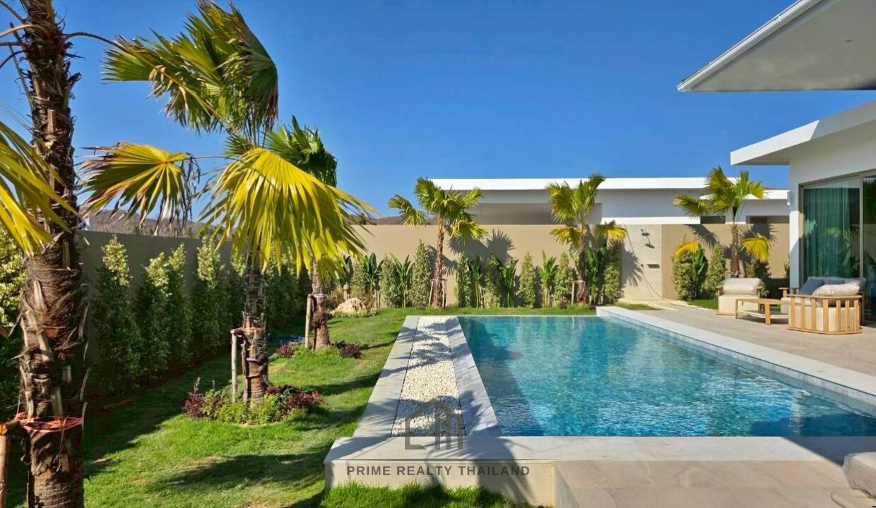 batch_LINE_ALBUM_The Mountains 12.9_260427_2