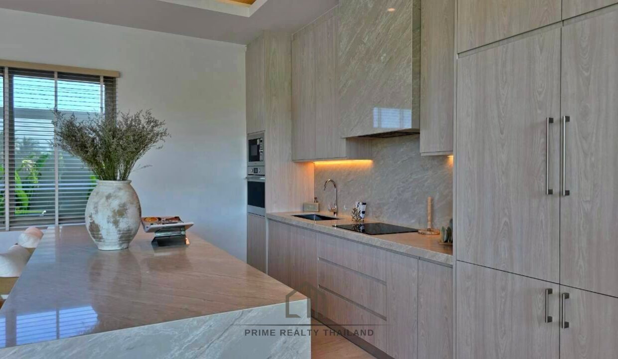 batch_LINE_ALBUM_The Mountains 12.9_260427_25