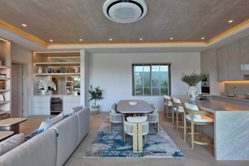 batch_LINE_ALBUM_The Mountains 12.9_260427_26