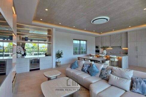 batch_LINE_ALBUM_The Mountains 12.9_260427_27