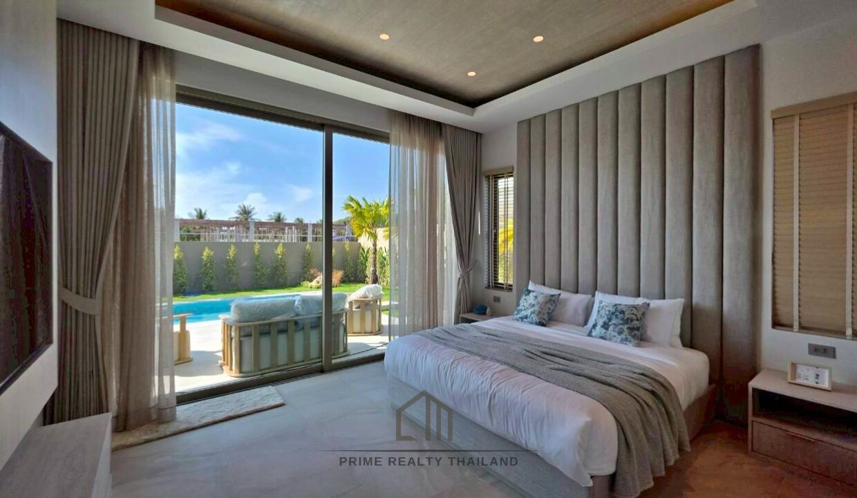 batch_LINE_ALBUM_The Mountains 12.9_260427_34