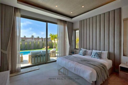 batch_LINE_ALBUM_The Mountains 12.9_260427_34