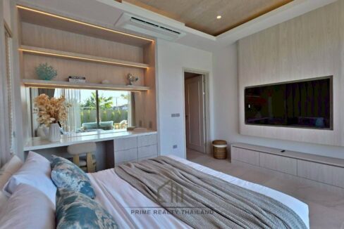 batch_LINE_ALBUM_The Mountains 12.9_260427_38