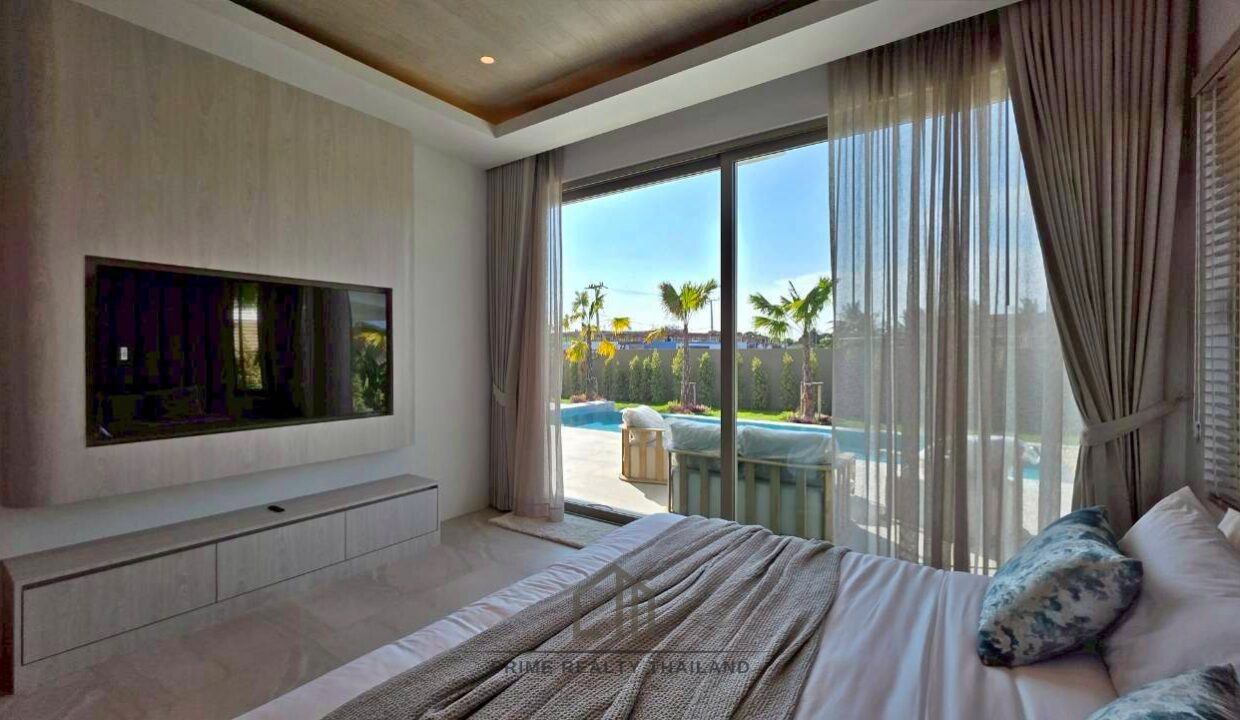 batch_LINE_ALBUM_The Mountains 12.9_260427_39