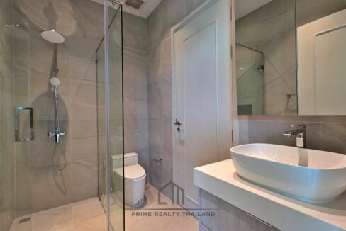 batch_LINE_ALBUM_The Mountains 12.9_260427_42