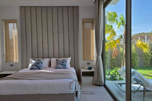 batch_LINE_ALBUM_The Mountains 12.9_260427_43