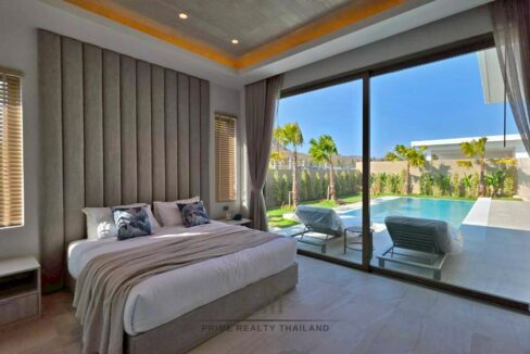 batch_LINE_ALBUM_The Mountains 12.9_260427_46