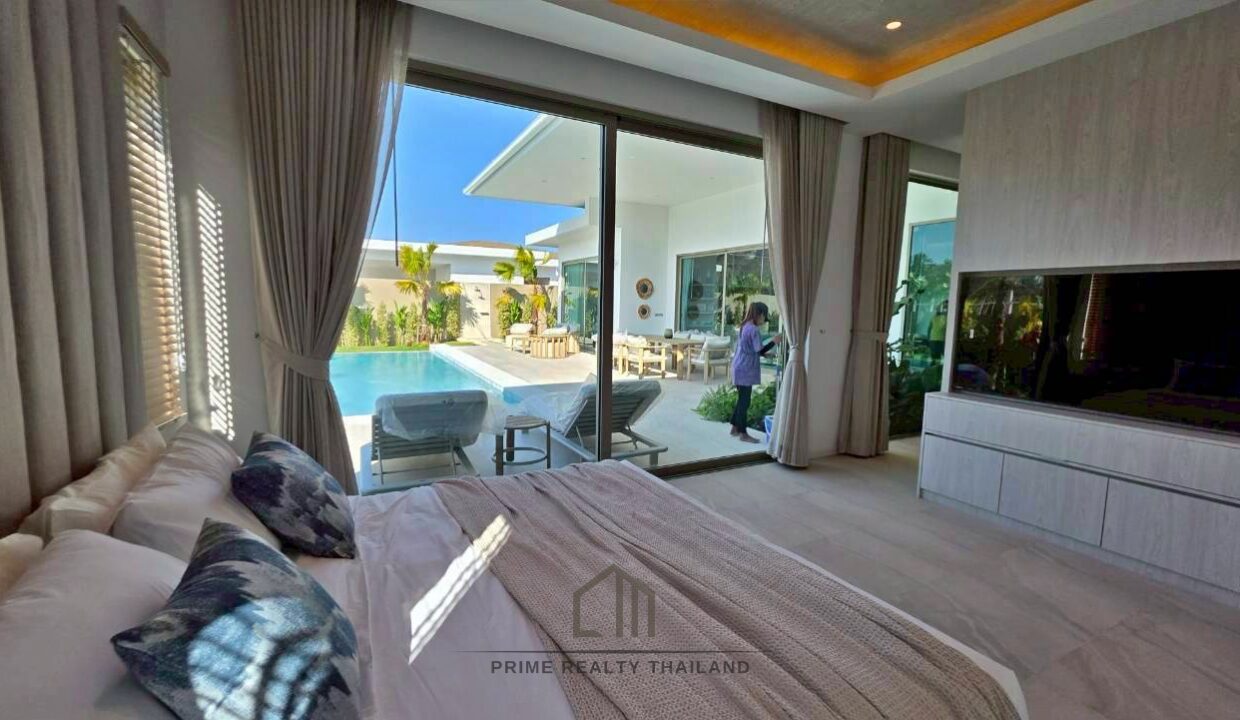 batch_LINE_ALBUM_The Mountains 12.9_260427_47