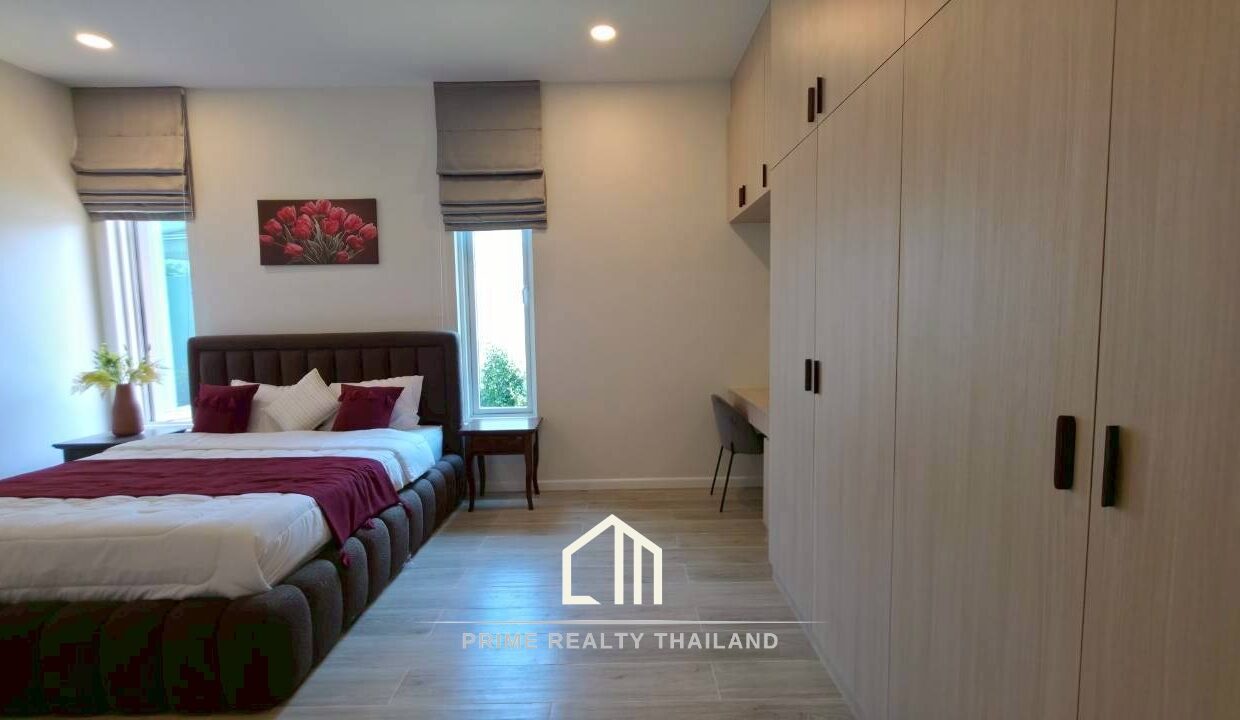 batch_LINE_ALBUM_The Pyne plus 10.8_260408_24