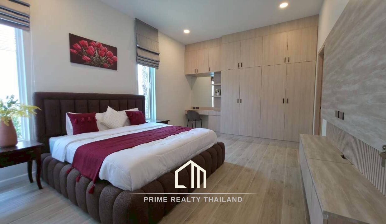 batch_LINE_ALBUM_The Pyne plus 10.8_260408_26