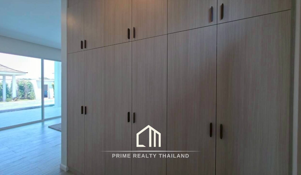 batch_LINE_ALBUM_The Pyne plus 10.8_260408_34