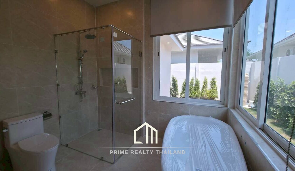 batch_LINE_ALBUM_The Pyne plus 10.8_260408_36