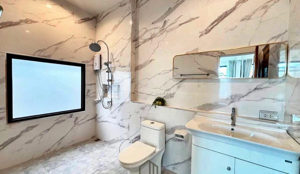 batch_LINE_ALBUM_Villa Town_260426_13