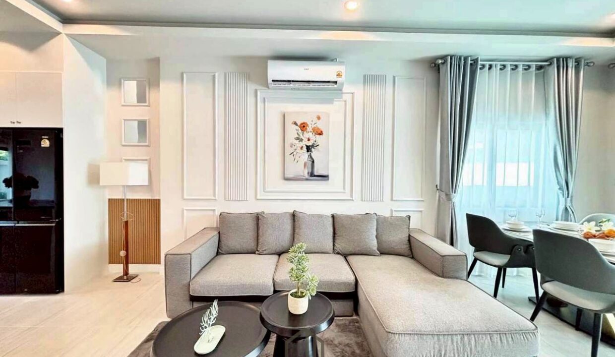 batch_LINE_ALBUM_Villa Town_260426_6