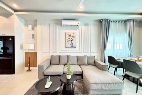 batch_LINE_ALBUM_Villa Town_260426_6