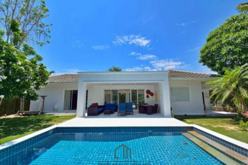 batch_LINE_ALBUM_Baan Ing Phu rent_260504_12