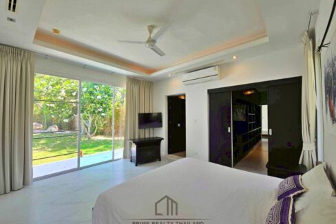 batch_LINE_ALBUM_Baan Ing Phu rent_260504_28