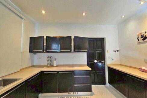 batch_LINE_ALBUM_Baan Ing Phu rent_260504_5