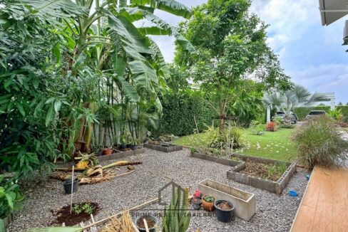 batch_LINE_ALBUM_Ban K. Lalida_260525_6