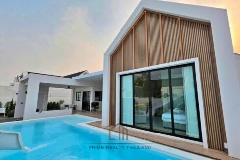 batch_LINE_ALBUM_Black mountain rent_260502_1