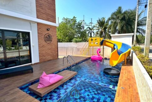 batch_LINE_ALBUM_Huahin 6 3.39mb_260529_2