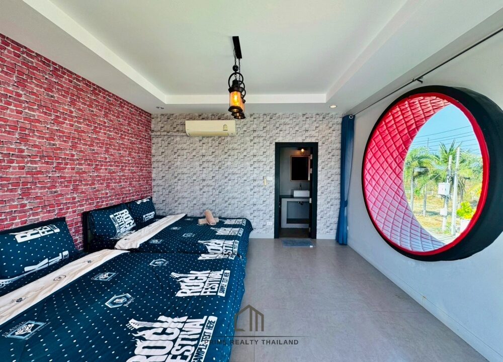 batch_LINE_ALBUM_Huahin 6 3.39mb_260529_7